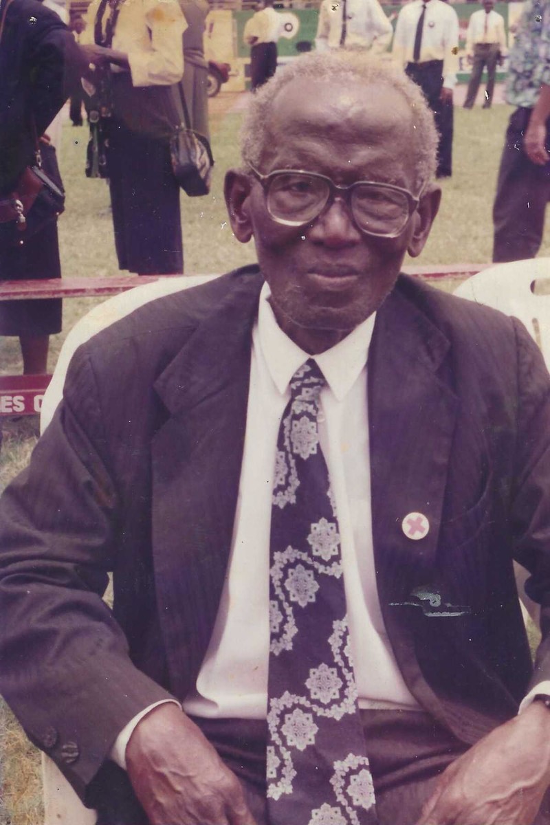 ESDA | Amponsah, Daniel Kwabena (1915–2002)